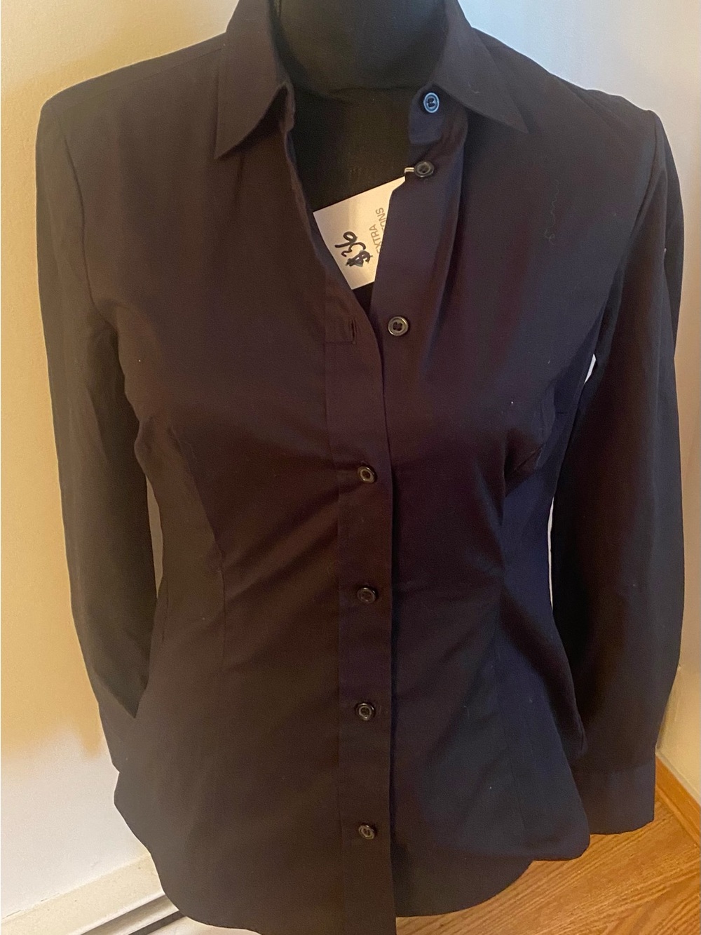 Moda International NWT Black Fitted Long Sleeve Button-Down Shirt Size Small
